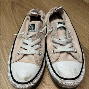 Converse All Star Low Top Sneakers in Light Pink - slip on